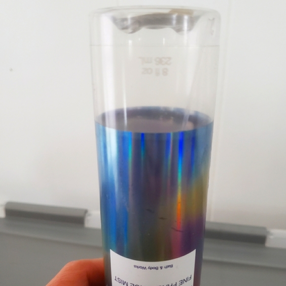 Kaleidescape bath and body works body spray - Picture 2 of 2